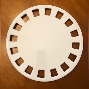 White Decorative Ceramic Trivet with Cutout Rim